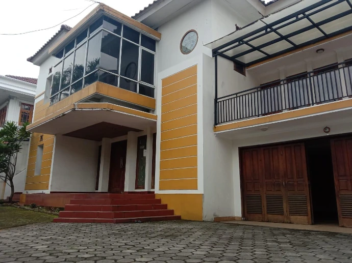 jual rumah bisa kantor di pejaten raya jakarta selatan